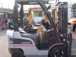 Nissan 1.5T LPG - Petrol Forklift