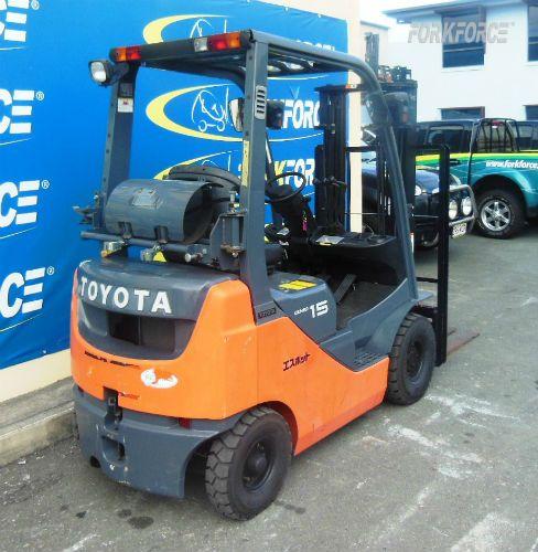 Toyota 1.5-Ton LPG-Petrol Forklift