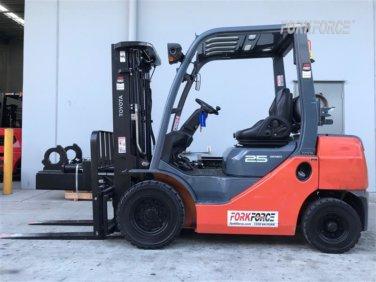 used toyota 2.5 ton forklift