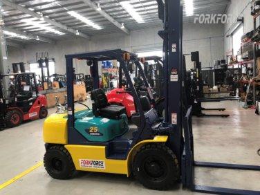Komatsu 2.5T LPG Forklift