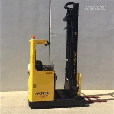 Hyster 1.4T Electric Reach Truck