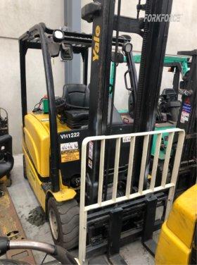 Used Yale 2.5 Ton 4 Wheel Electric Forklift ERP25VL