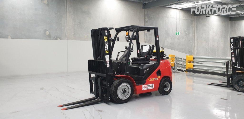 Used Enforcer 3 Ton FD30-X-BHC Forklift