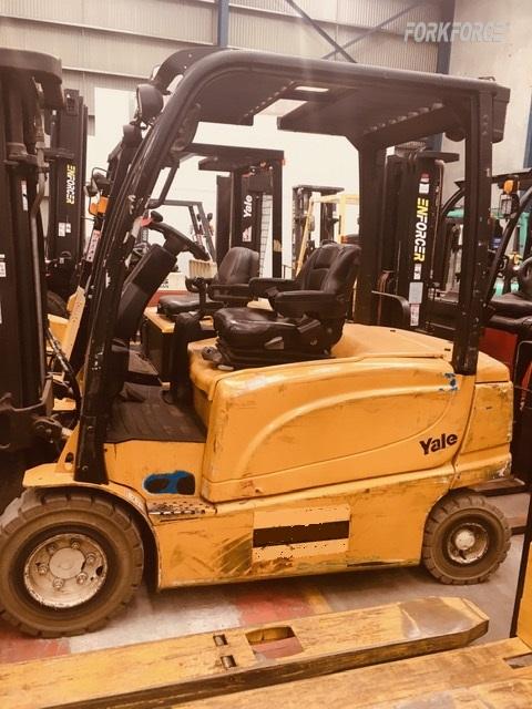 Used Yale 2.5 Ton GLP25TK Counterbalance Forklift