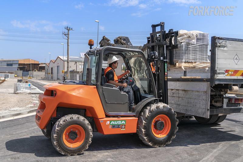AUSA C251H 2,500kg Rough Terrain Forklift