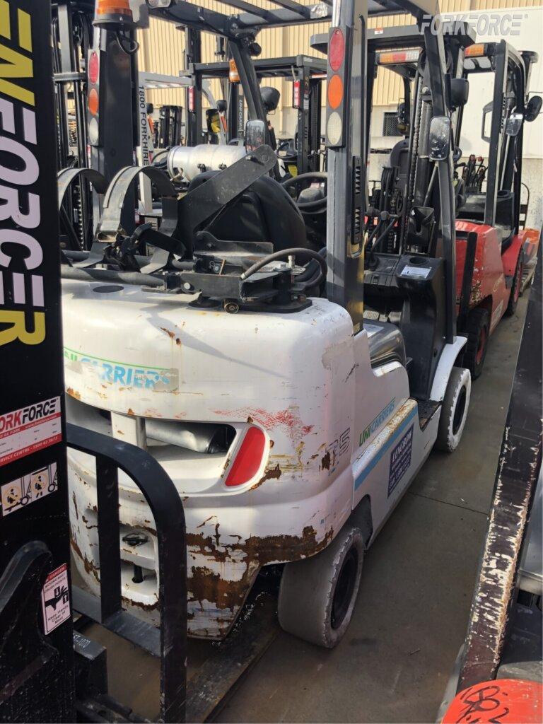 Used UniCarriers 2.5T LPG Forklift