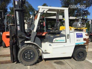 Used UniCarriers 5 Ton Forklift