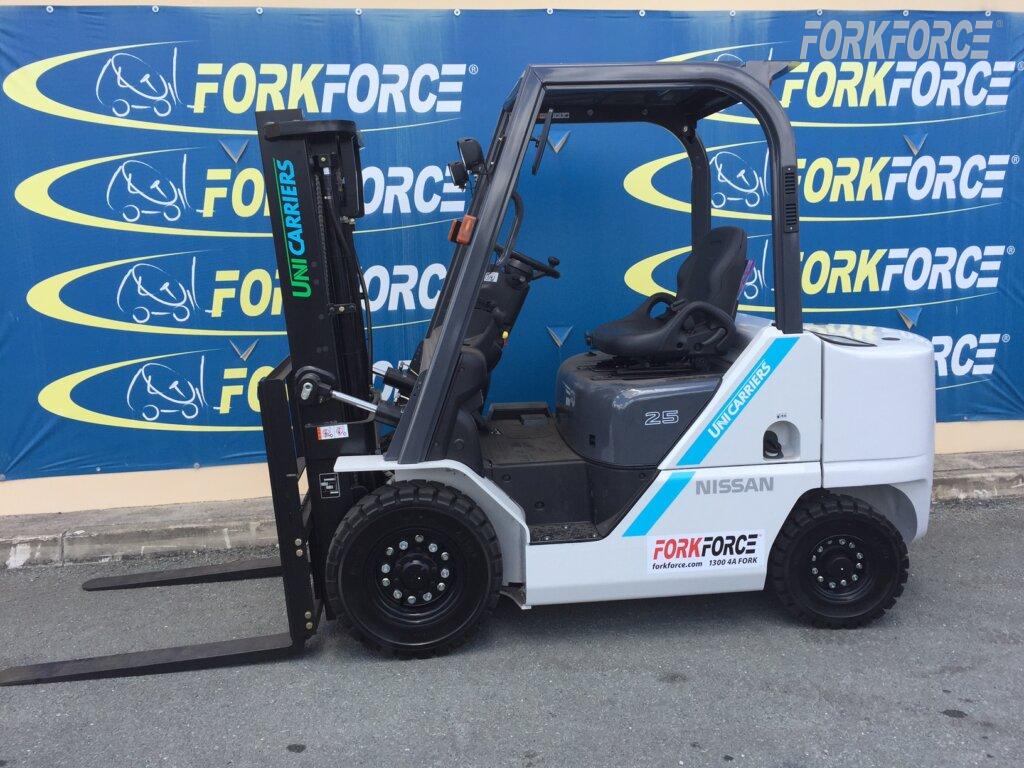Used Nissan Unicarrier FHD25T5 2.5 Ton Diesel Forklift