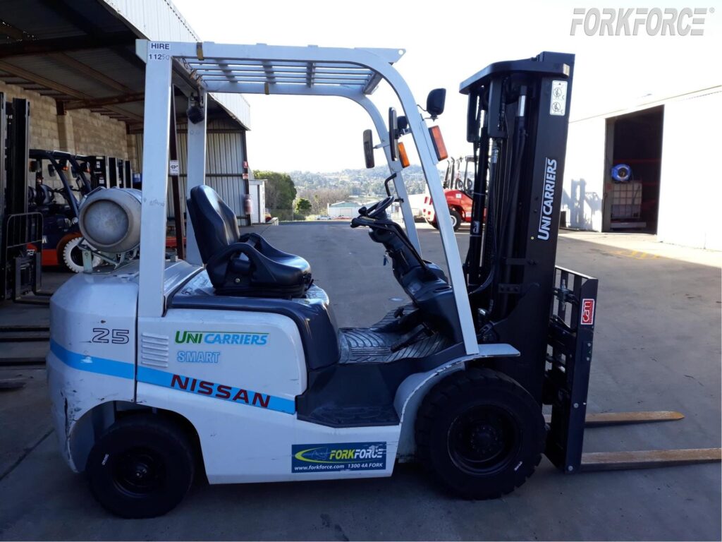 Used UniCarriers 2.5T LPG Forklift