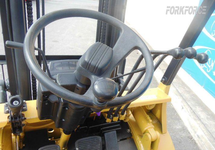 Used Mitsubishi 2.5T Diesel Forklift