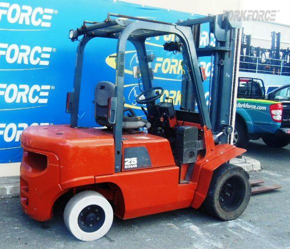 Used Nissan 2.5-Ton Petrol Forklift