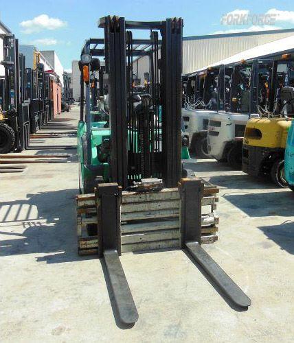Used Mitsubishi 2.5-Ton LPG Forklift