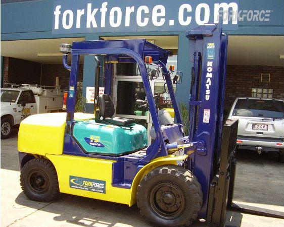 Komatsu FD45T-7 4.5-Ton Diesel Forklift
