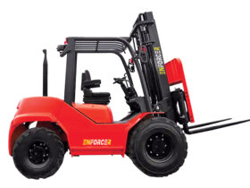 FLDAXF25-09M1XS Enforcer 2.5T 4WD Diesel Rough Terrain Forklift- Side View