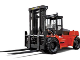 FLDCXT160-08C3VS Enforcer 16T Heavy Duty Diesel Forklift- Front/Side View