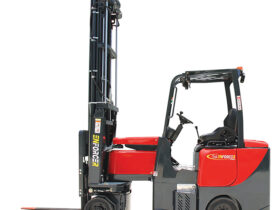 AFBCXE15-06PBXS Enforcer 1.5T Battery Electric Narrow Aisle Articulated Forklift- Side View