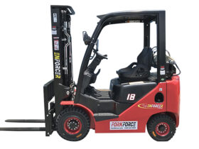 FLGCXT18-08N1WS Enforcer 1.8T LPG Petrol Forklift- Side View