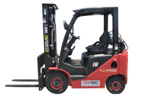FLGCXT18-08N1WS Enforcer 1.8T LPG Petrol Forklift- Side View