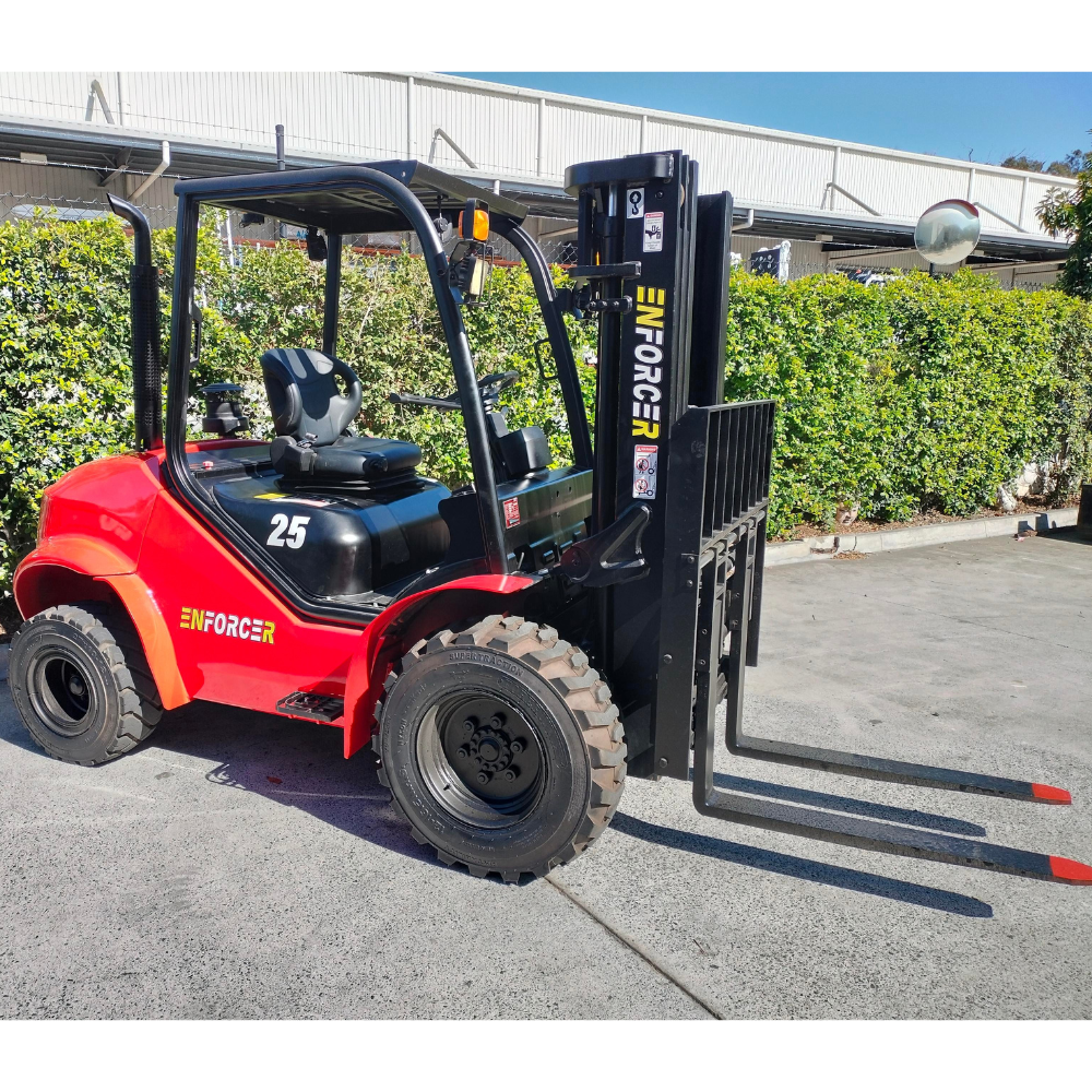FD25T-AT-YMA - Used Enforcer 2.5T 2WD Rough Terrain Forklift