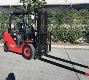 3/4 View Used Enforcer FG25T-NHC