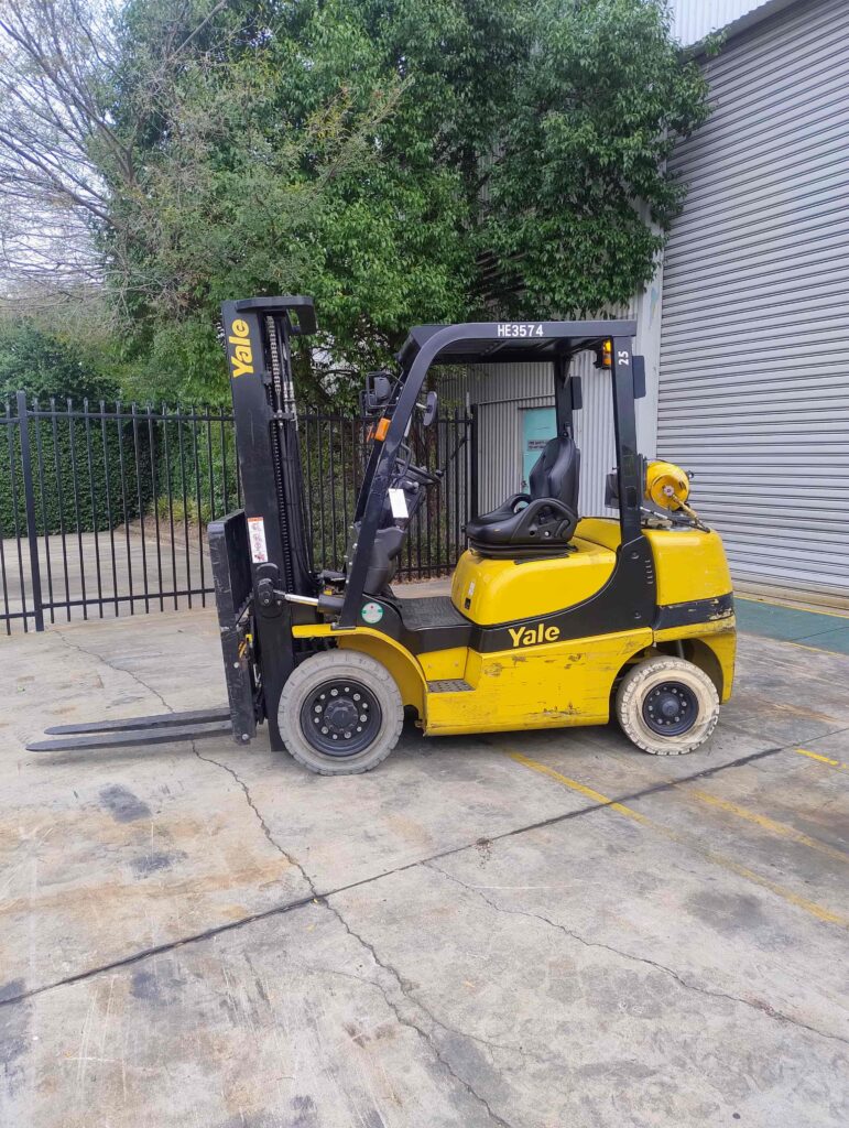 Used Yale 2.5T LPG Forklift