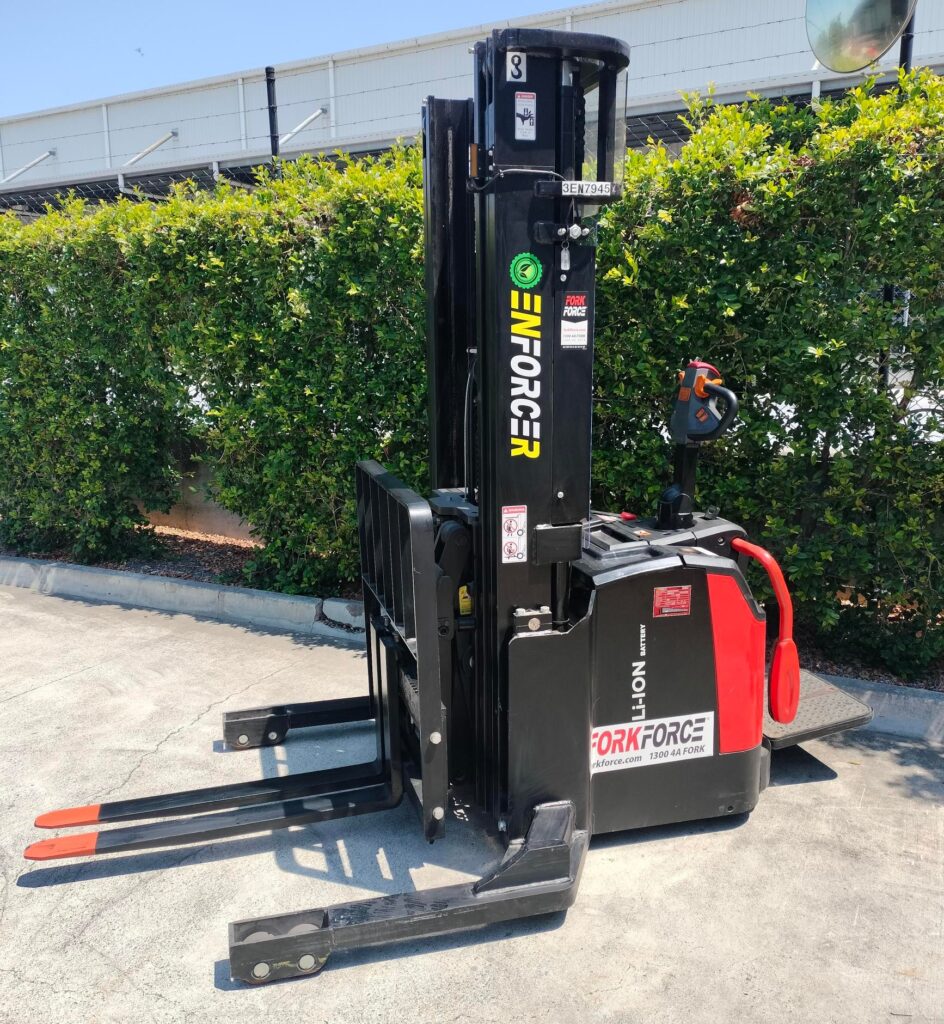 Used Enforcer 1.6T Lithium-Ion Walkie Reach Stacker