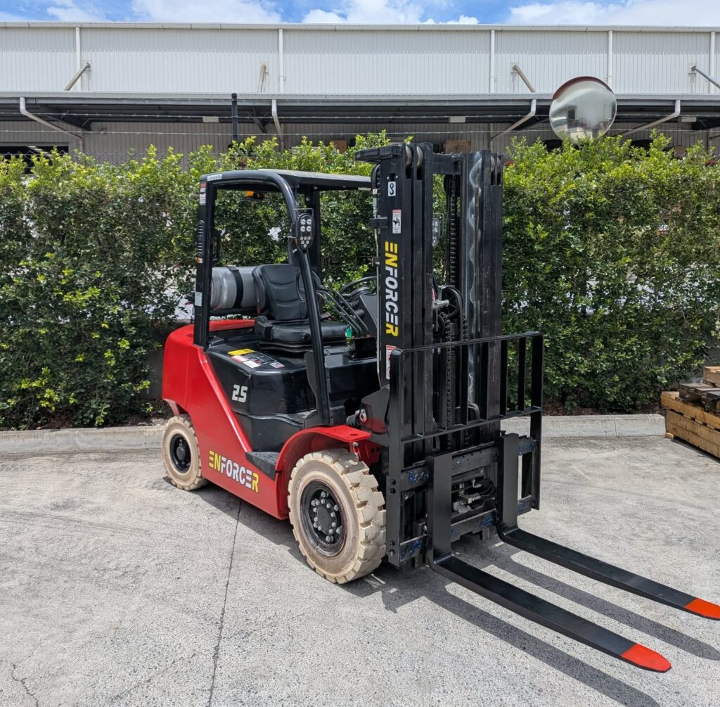 Used Enforcer 2.5T LPG Forklift