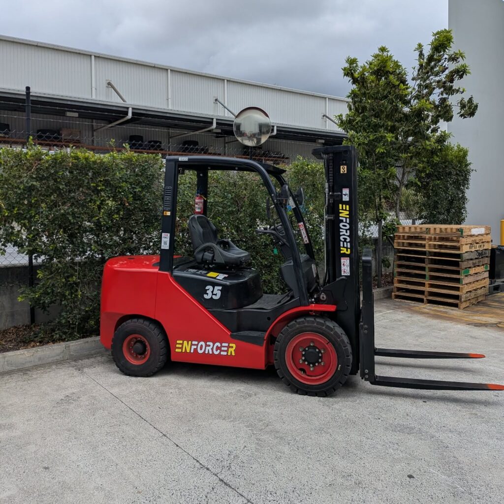 Used Enforcer 3.5T Diesel Forklift