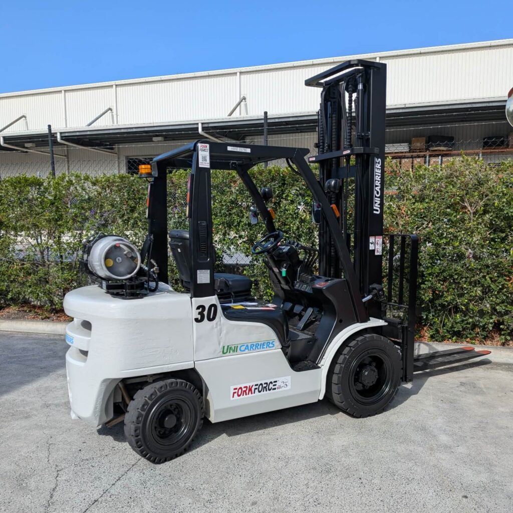 Used UniCarriers 3T LPG Forklift
