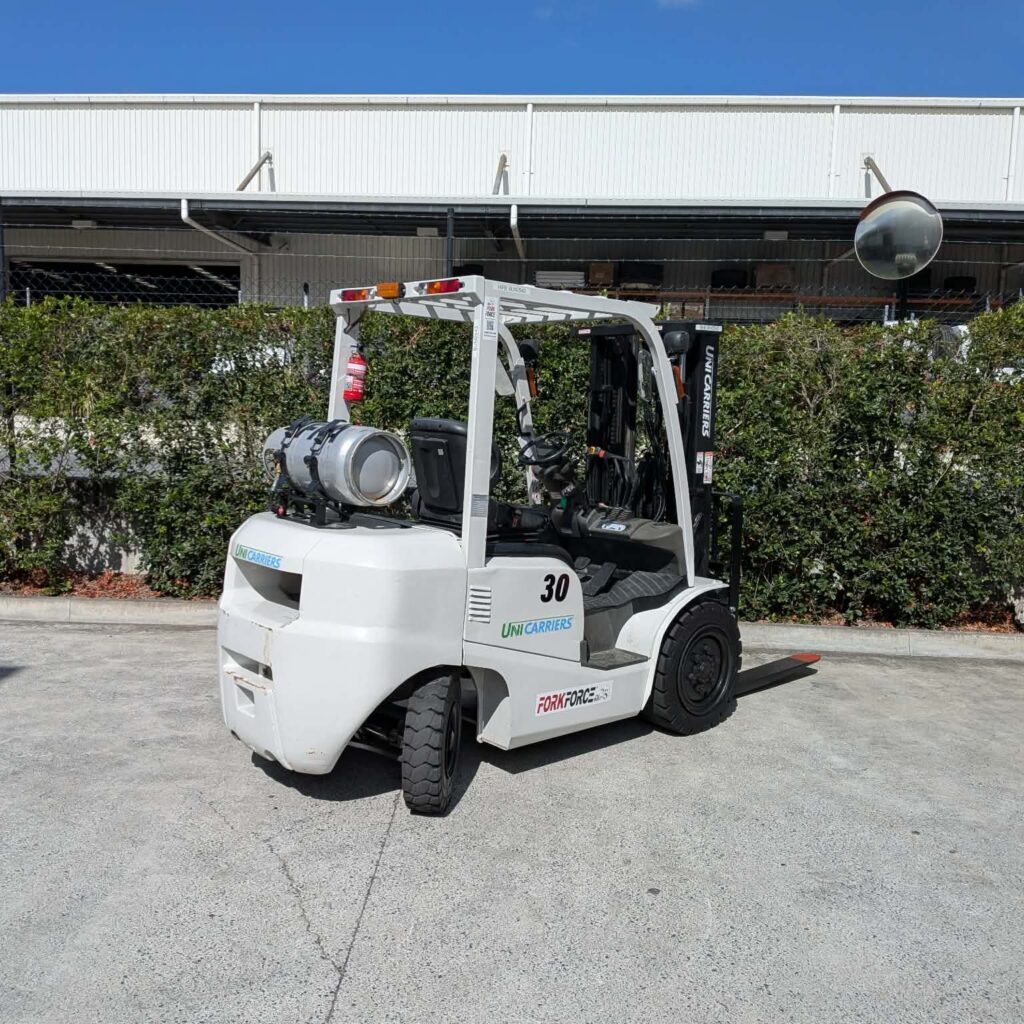 Used UniCarrier 3T LPG Forklift