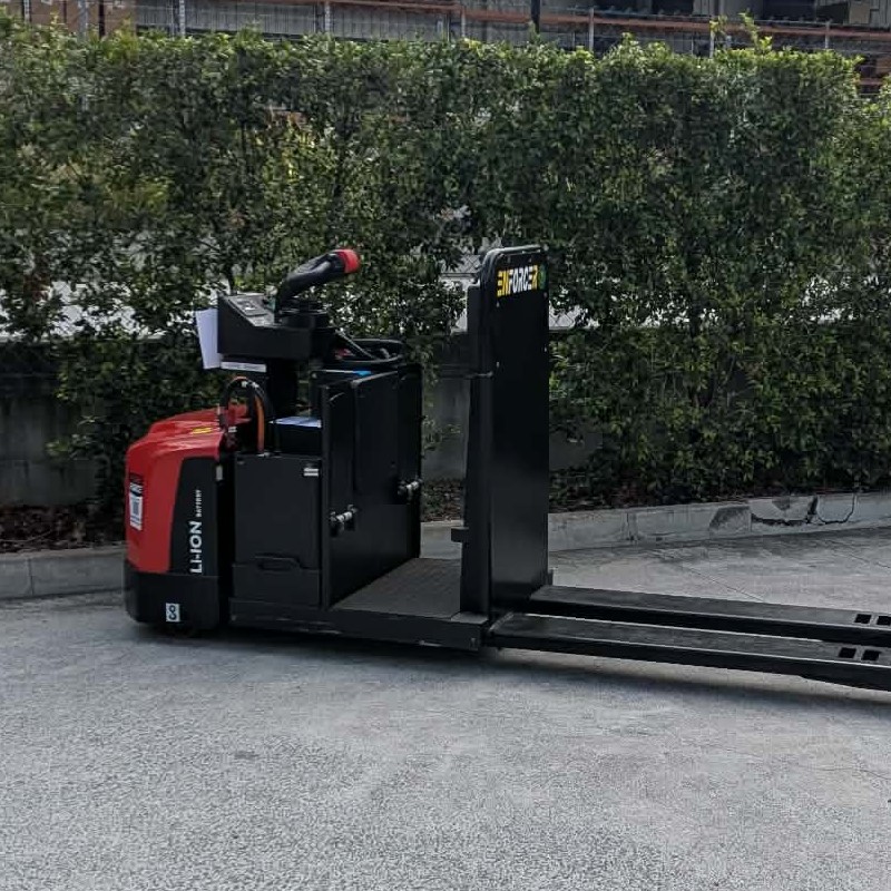 Front View - PTBCDE36-08LIVS - Enforcer 3.6T Lithium Electric Pallet Truck