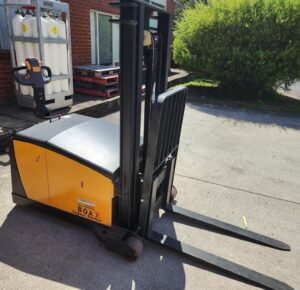 Front view - 1360X-2.5 - Task BOA 1.4 Walkie Stacker