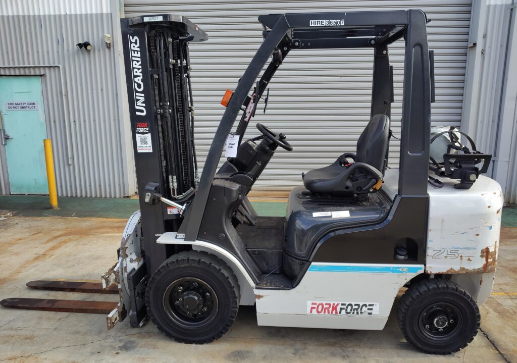 Used UniCarriers 2.5T LPG Forklift
