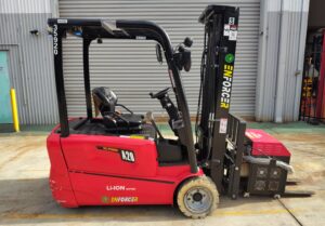 Side view - FLBCTE20-08LIVH-480/3 - Enforcer 2T Lithium-Ion Counterbalance Forklift