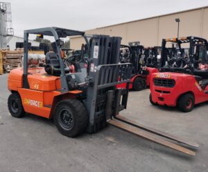 Front view - FG45T-GEP - Enforcer 4.5T LPG Forklift
