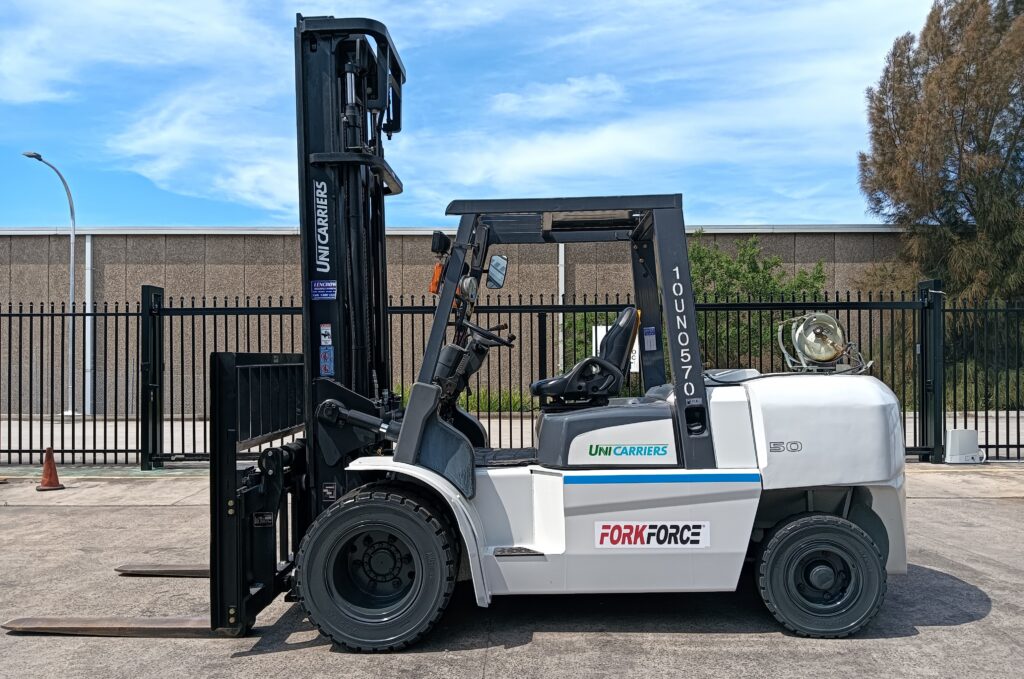 Used UniCarriers 5T LPG Forklift