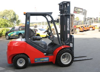 Enforcer 3T LPG-Petrol Forklift